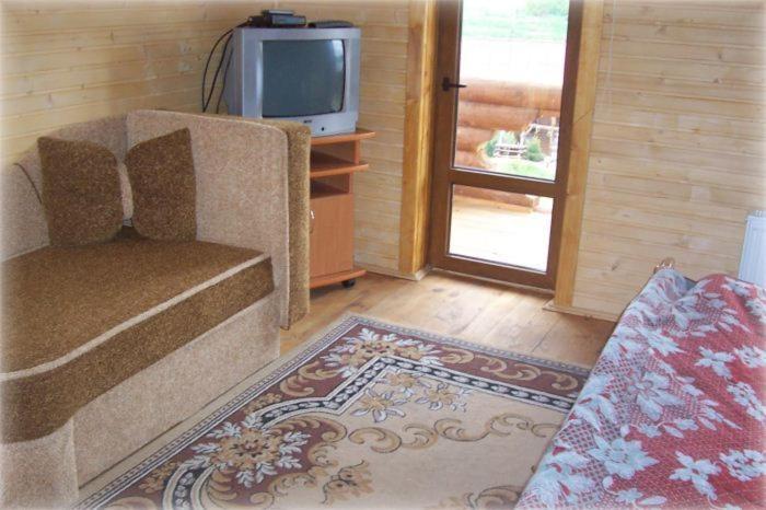 Boykivskiy Dvir Otel Yasenitsa Zamkova Dış mekan fotoğraf
